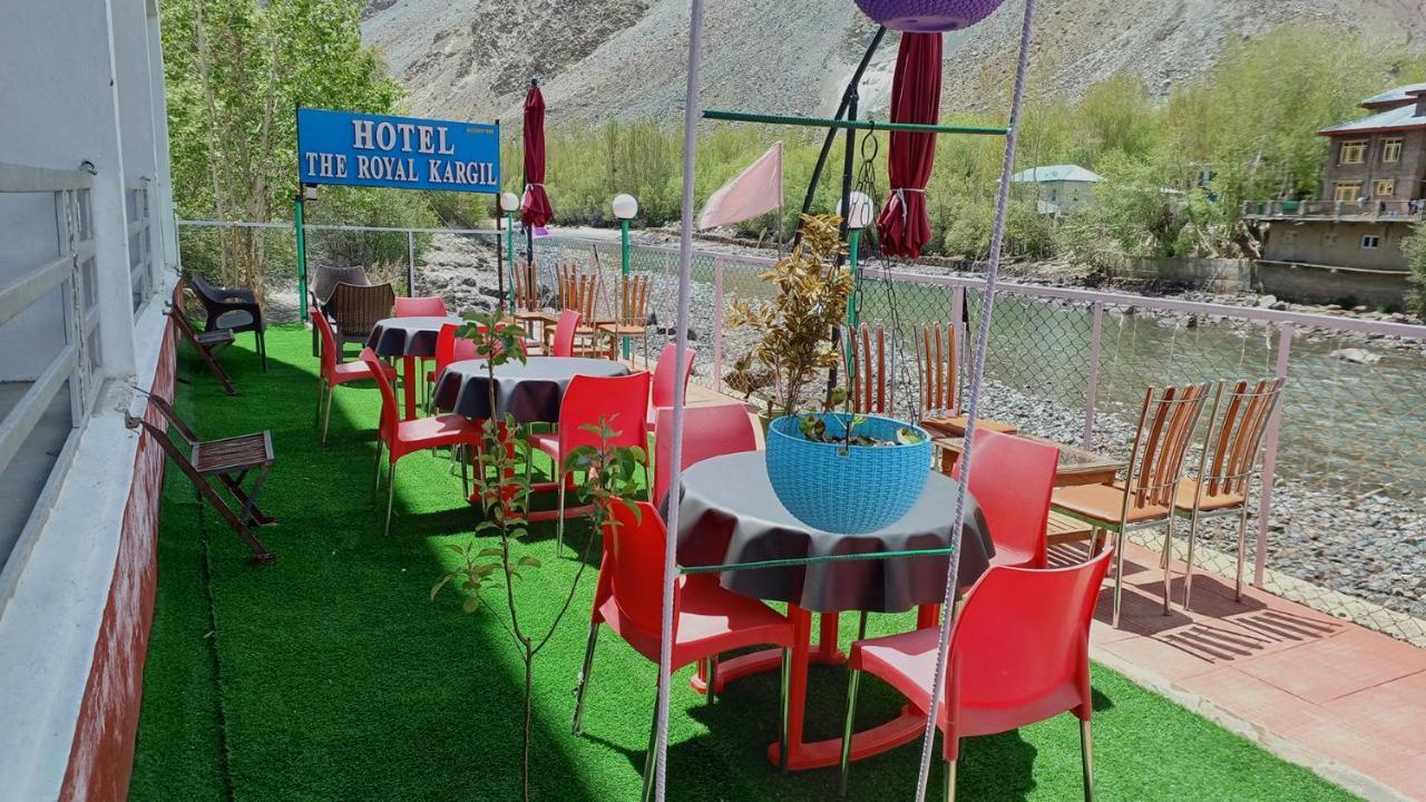 Hotel The Royal Kargil Exterior foto